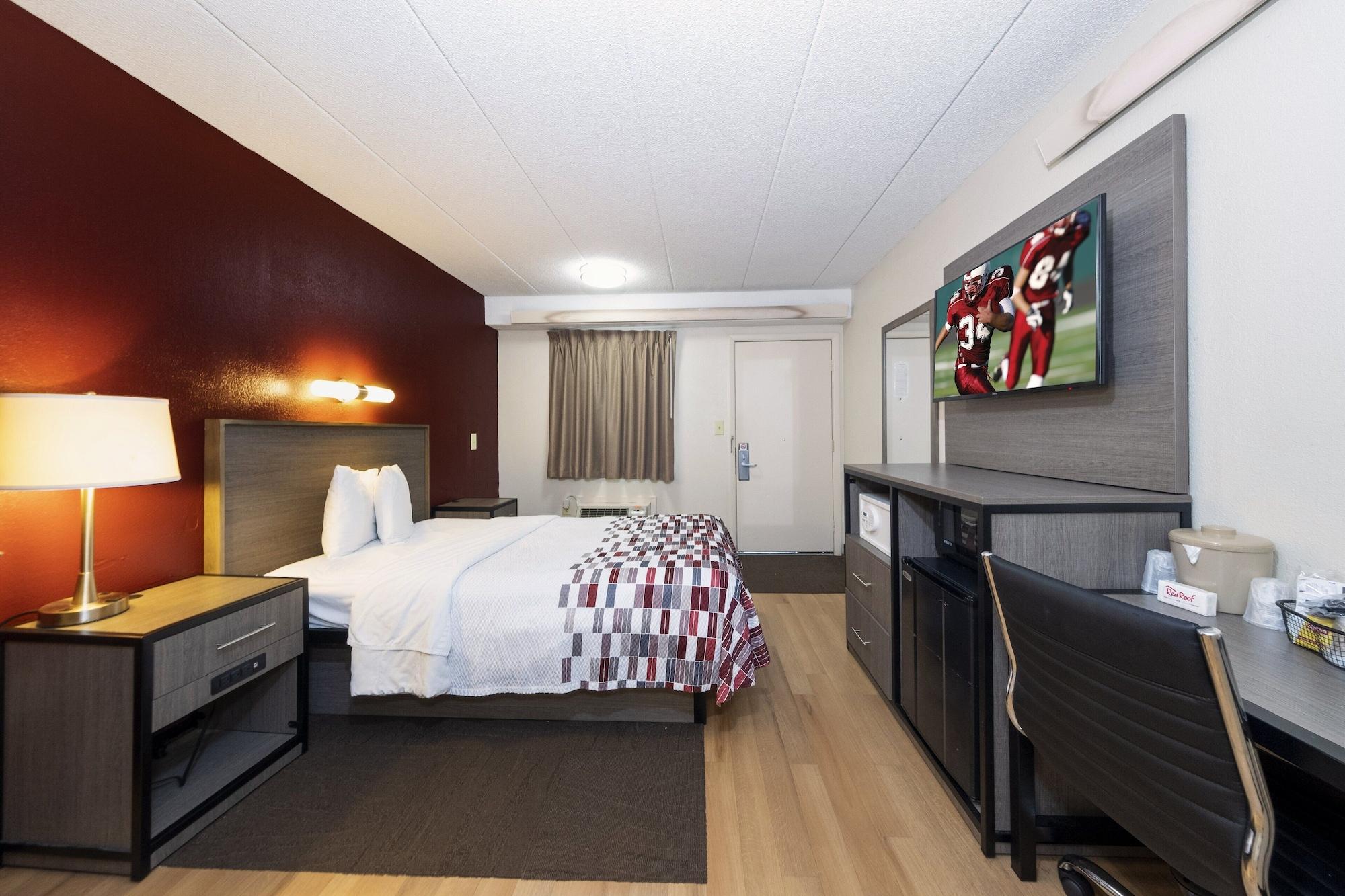 Red Roof Inn Edison Extérieur photo