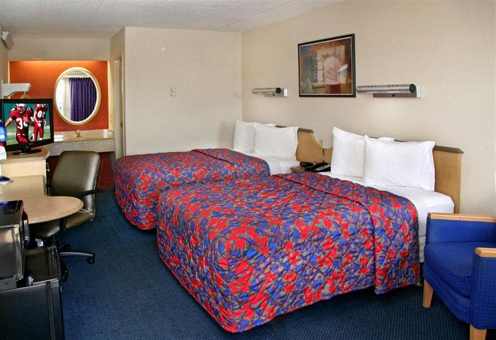 Red Roof Inn Edison Chambre photo